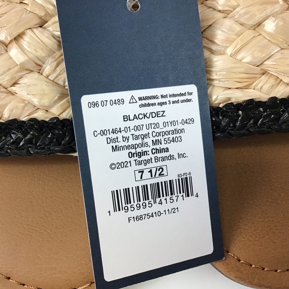 Women’s Universal Thread Goods Co Dez Sandals Black Size 7 1/2 - Picture 5 of 5